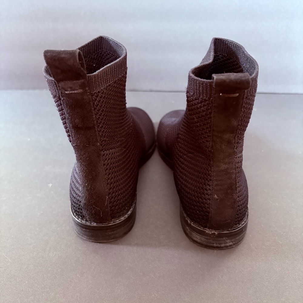 Eileen Fisher Black Ankle Boots Elastic Mesh Chelsea Leather Pull On size 6 - Picture 4 of 8